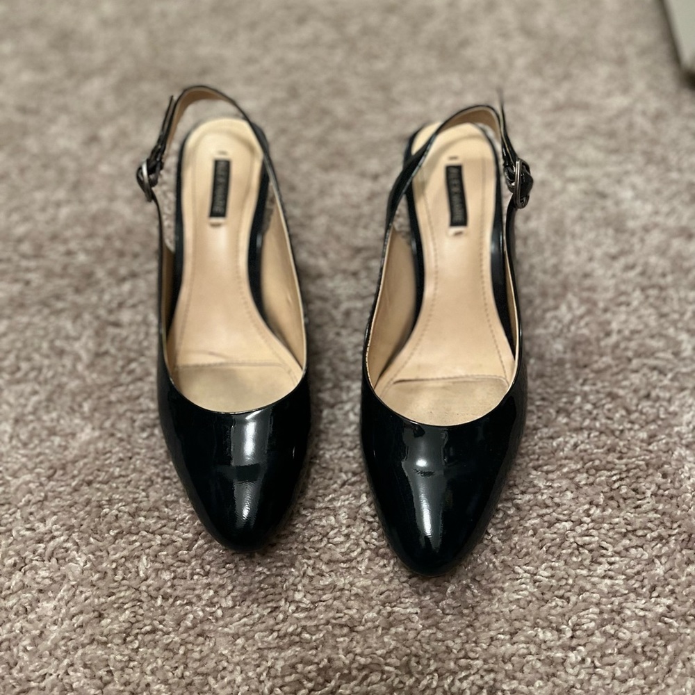 Dark navy blue heel